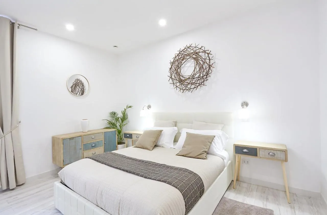 Moma Luxury Vatican Apartment By Varental Rome