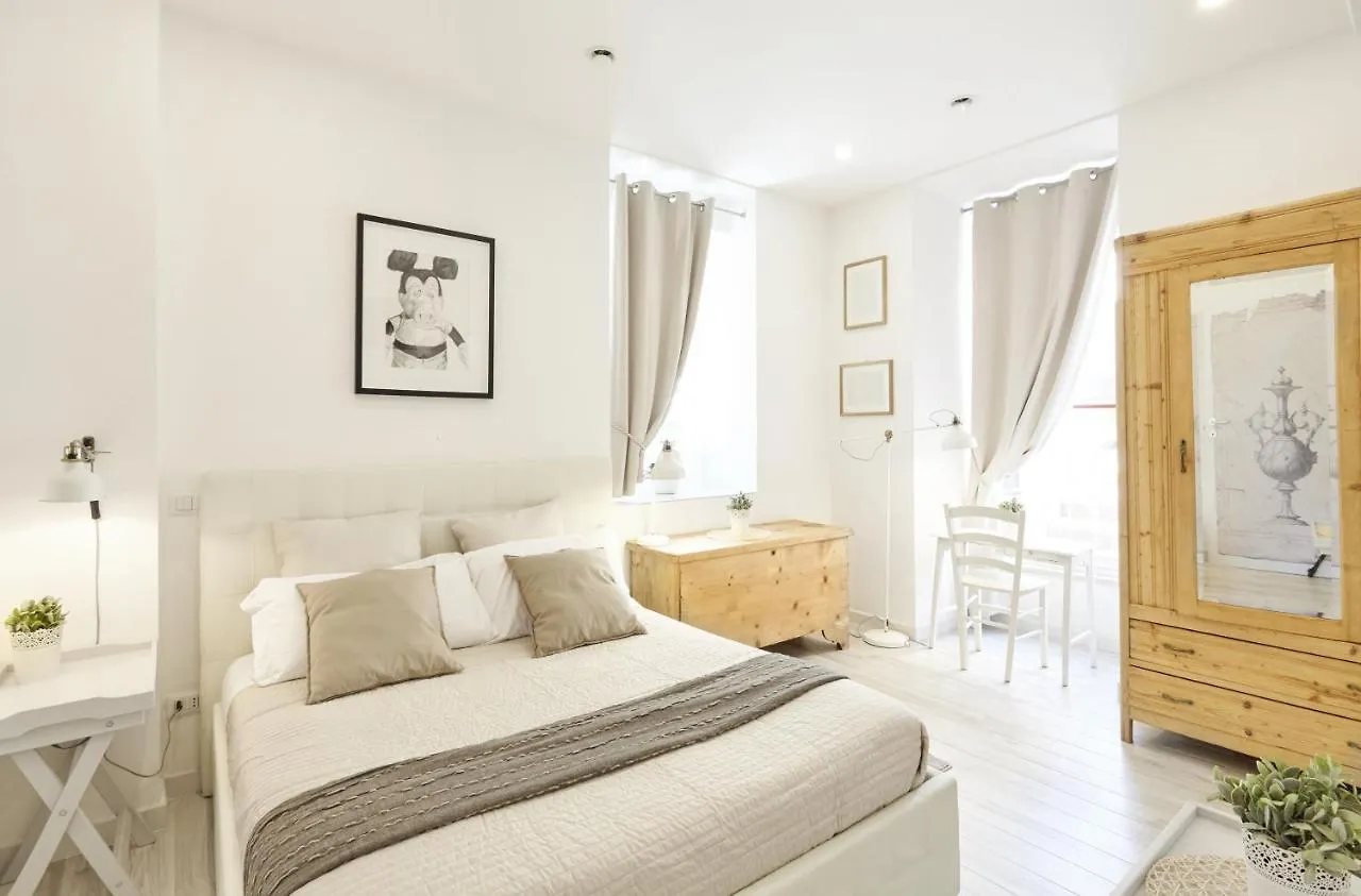 Moma Luxury Vatican Apartment By Varental Rome